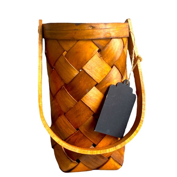 Primitive Handmade Basket With Handle And Chalk Tag - Picture 7 of 10